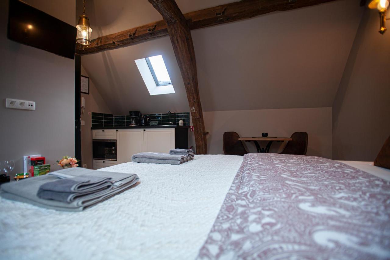Luxury Suites Meir By Rikas Hotels Antwerpen Bagian luar foto
