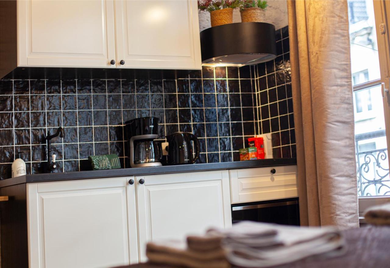Luxury Suites Meir By Rikas Hotels Antwerpen Bagian luar foto