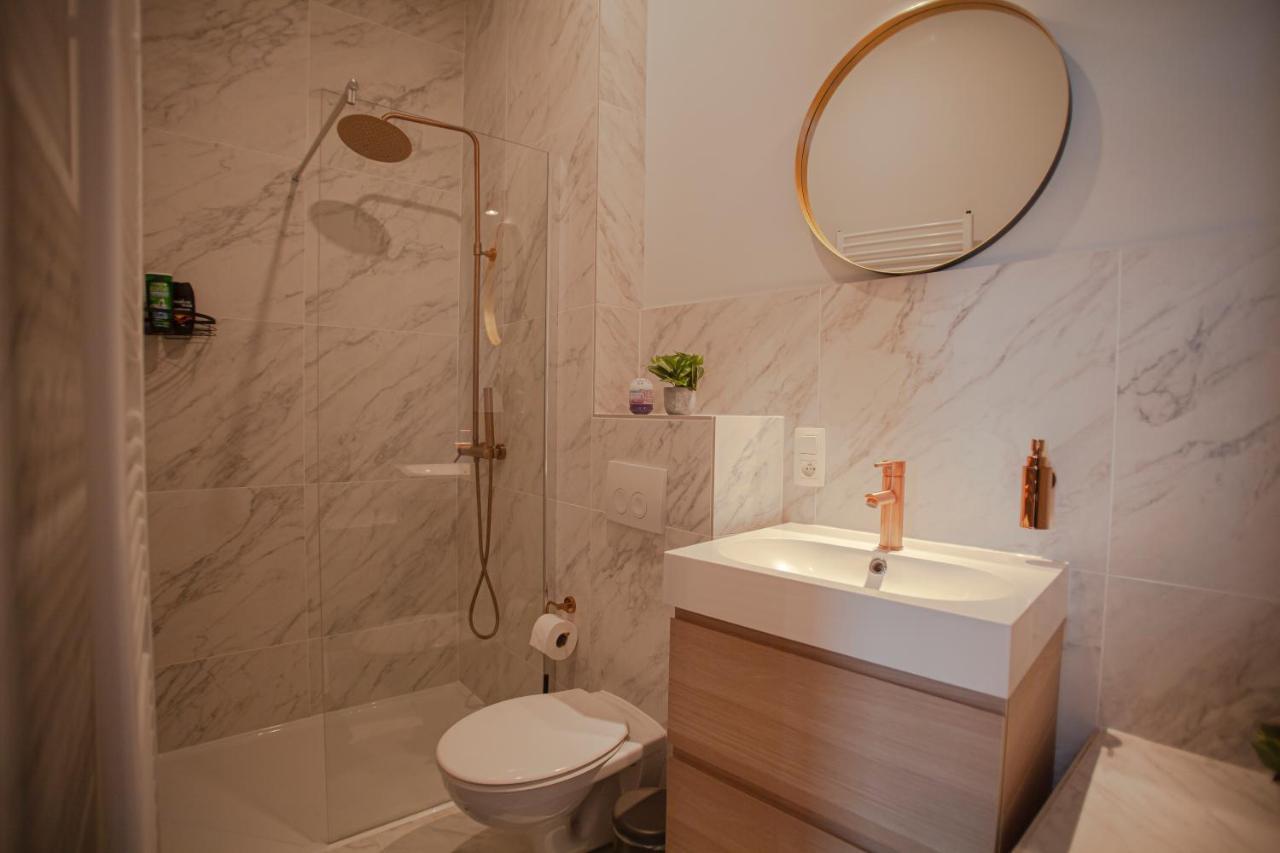 Luxury Suites Meir By Rikas Hotels Antwerpen Bagian luar foto
