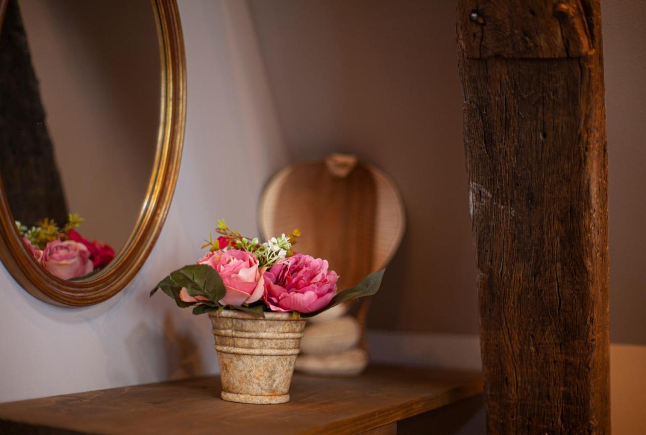 Luxury Suites Meir By Rikas Hotels Antwerpen Bagian luar foto